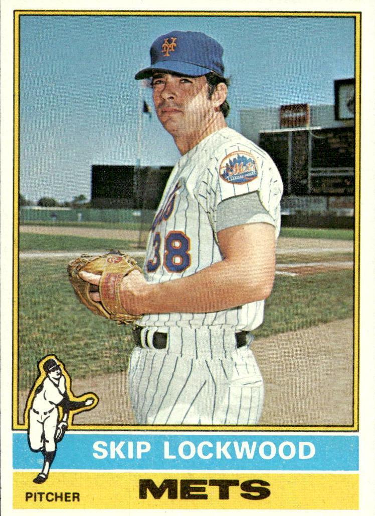 1976 Topps Baseball Skip Lockwood #166 PSA 9
