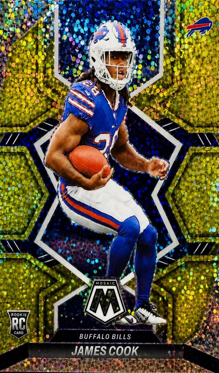 2022 Panini Mosaic Football Gold Sparkle James Cook #309