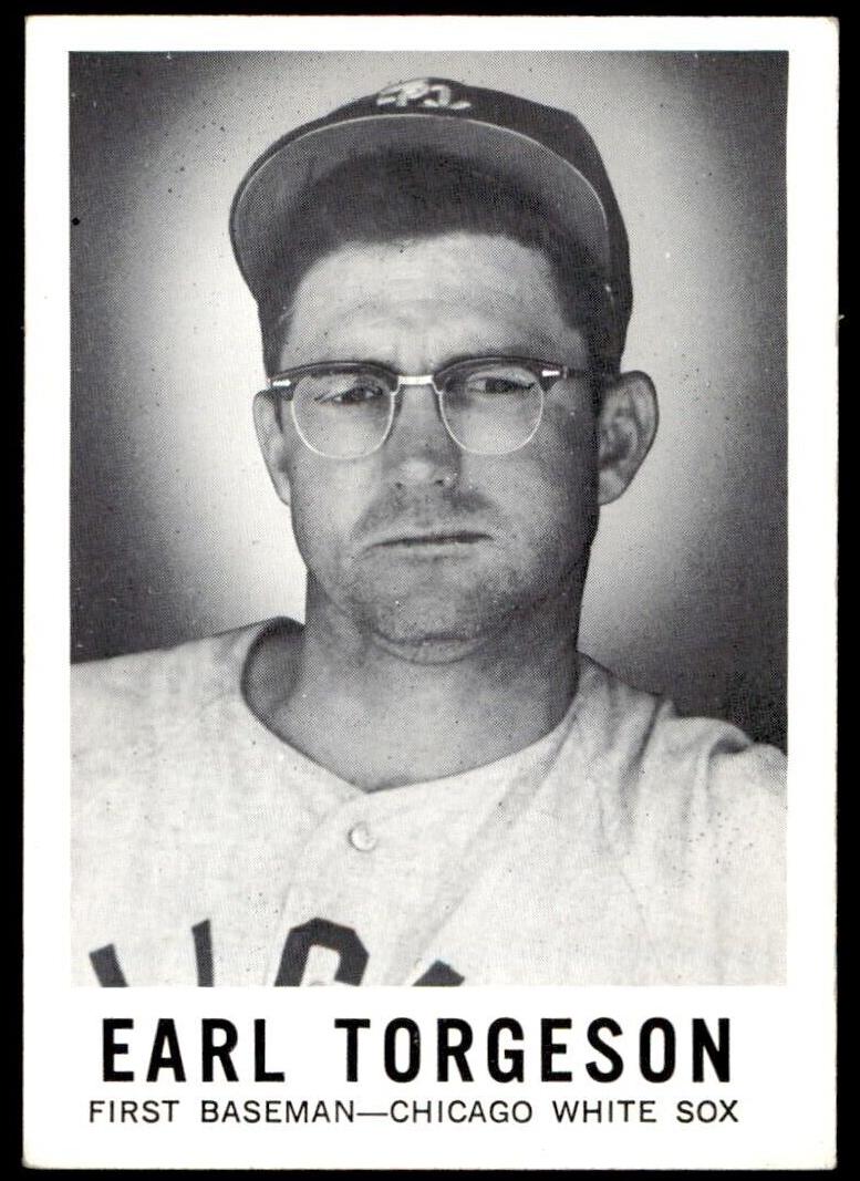 1960 Leaf Baseball Earl Torgeson #122 PSA 5.5