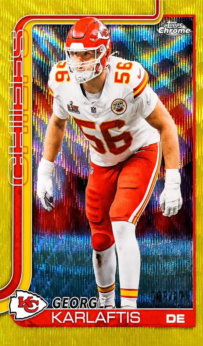 2025 Topps Chrome Football Yellow Wave Refractor George Karlaftis #152