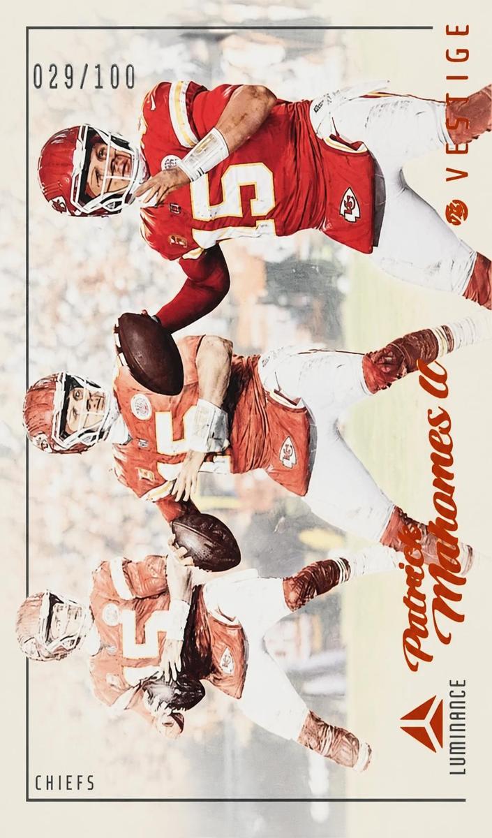 2023 Panini Luminance Football Orange Patrick Mahomes II #3