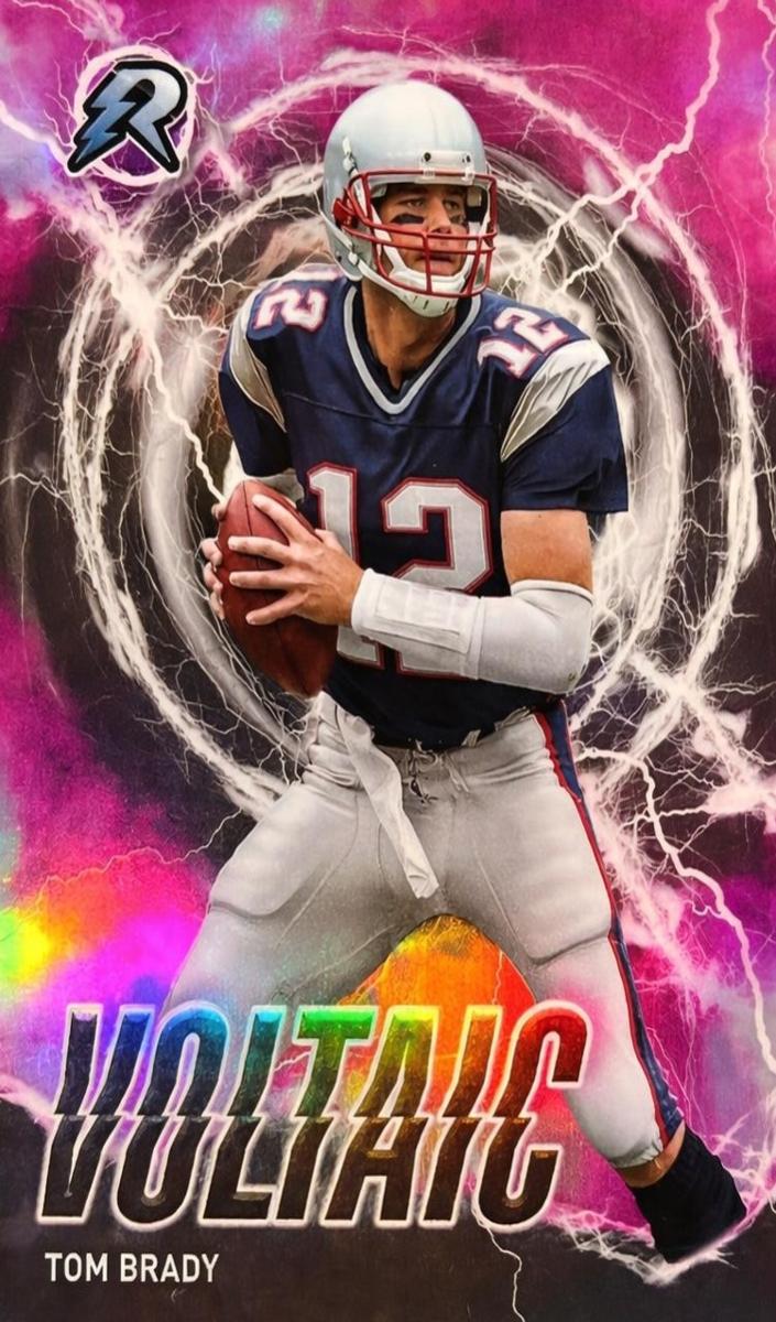 2023 Topps Composite Football Pink Refractor Tom Brady #RV-11 SGC 9.5