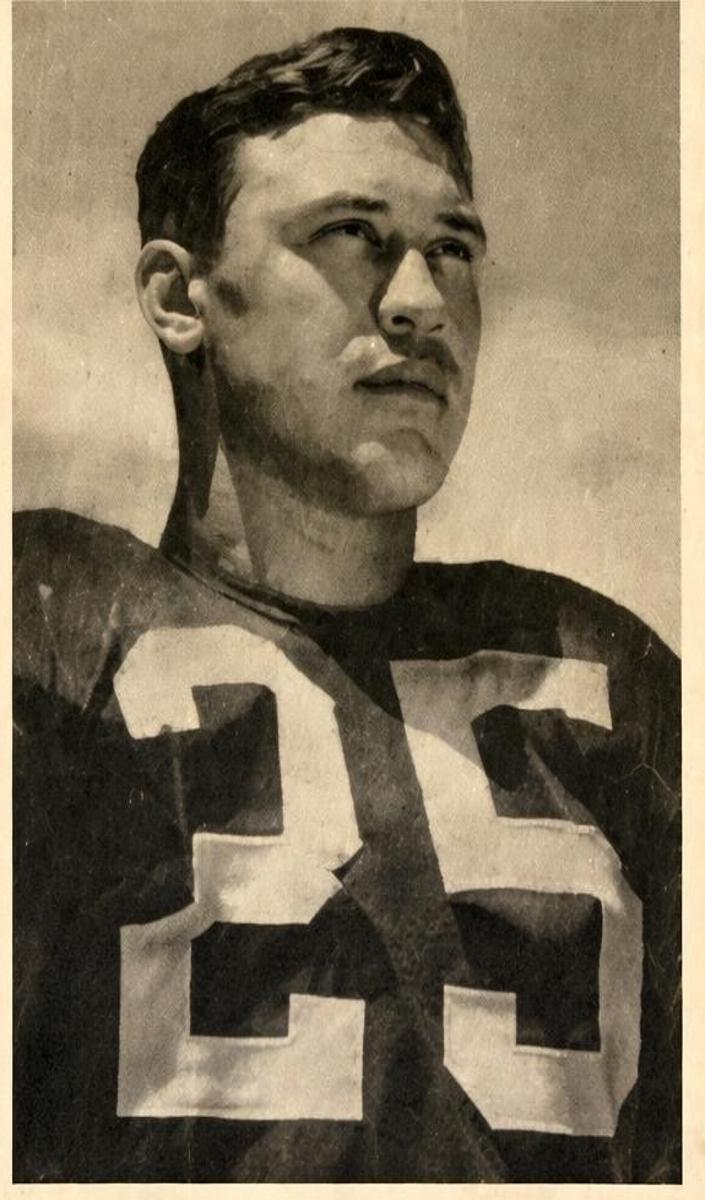 1948 Bowman Football Bill Dudley #80 PSA 6