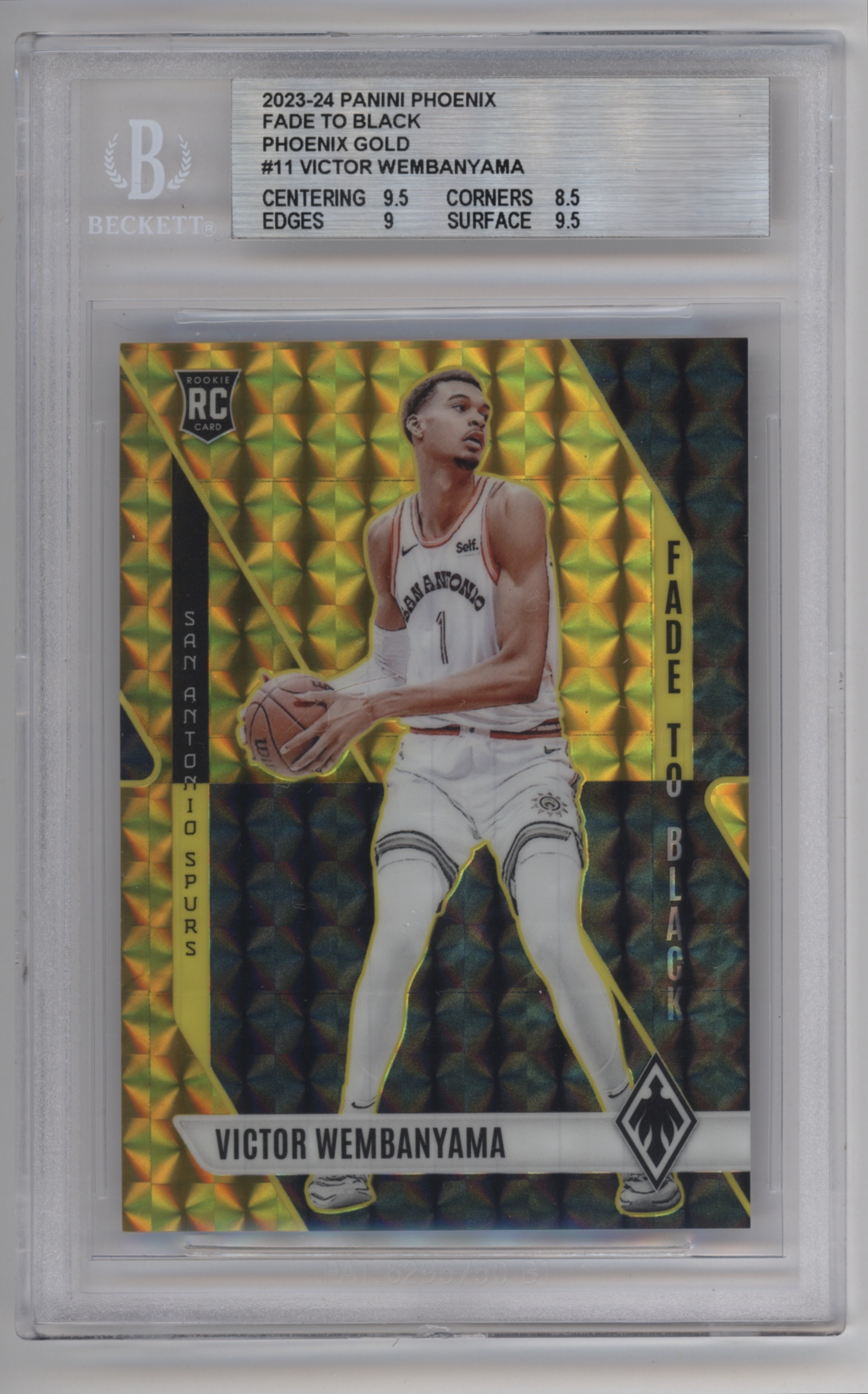 2023 Panini Phoenix Basketball Gold Victor Wembanyama #11 PSA 9
