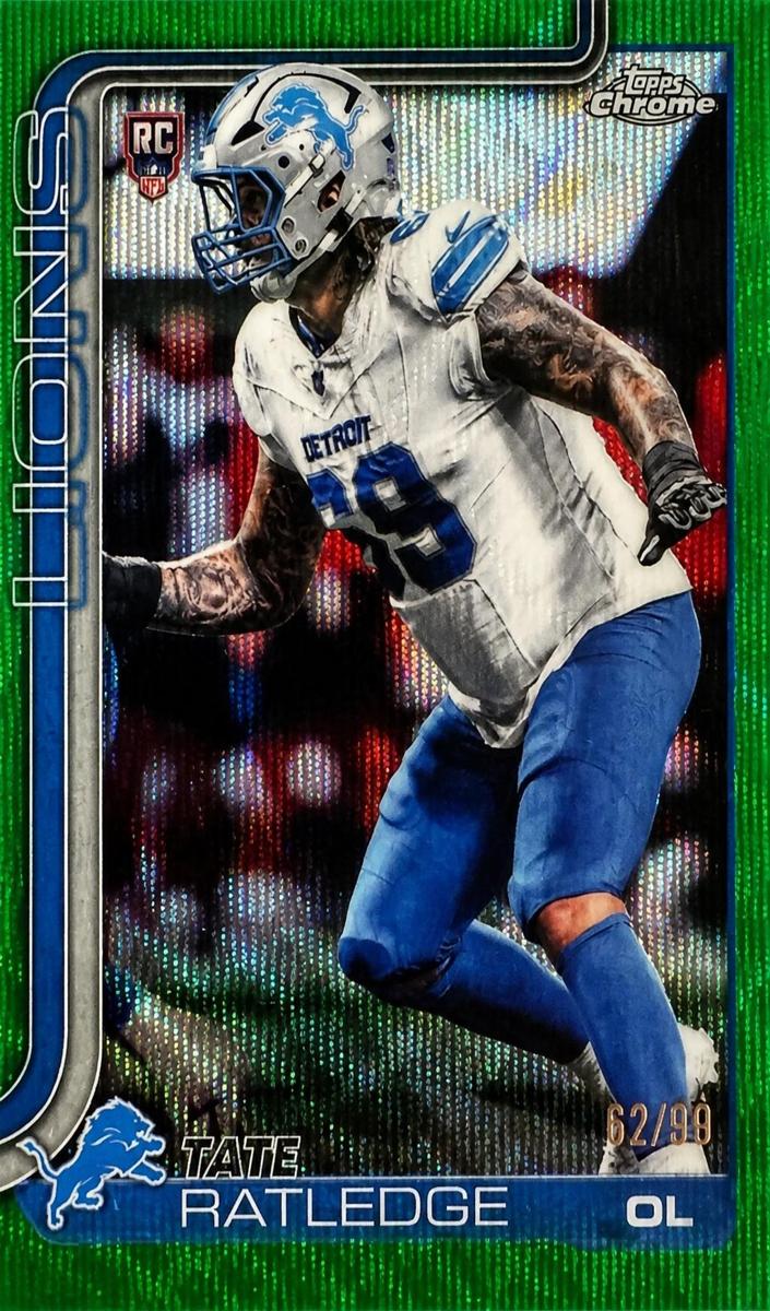 2025 Topps Chrome Football Green Geometric Refractor Tate Ratledge #383