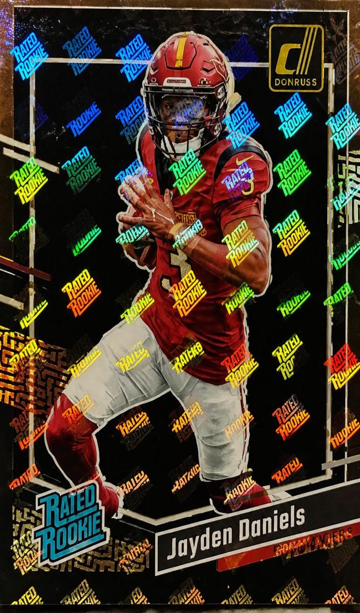 2023 Panini Clearly Donruss Football Holo RR Logo Tank Dell #85 PSA 7.5