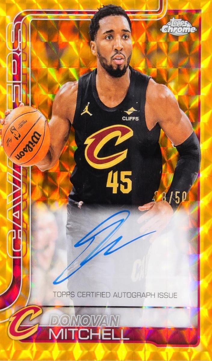 2025 Topps Chrome Basketball Geometric Gold Refractor Donovan Mitchell #TCA-DM PSA 9