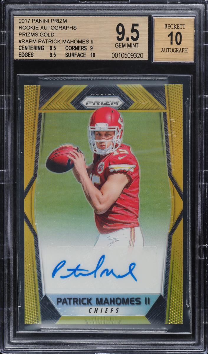 2017 Panini Prizm Football Gold Patrick Mahomes II #RA-PM PSA 10