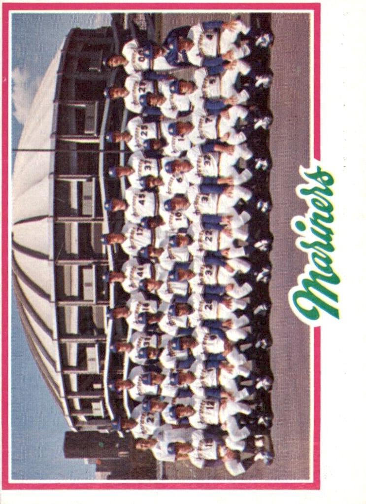 1978 Topps Baseball Mariners Team #499 PSA 9