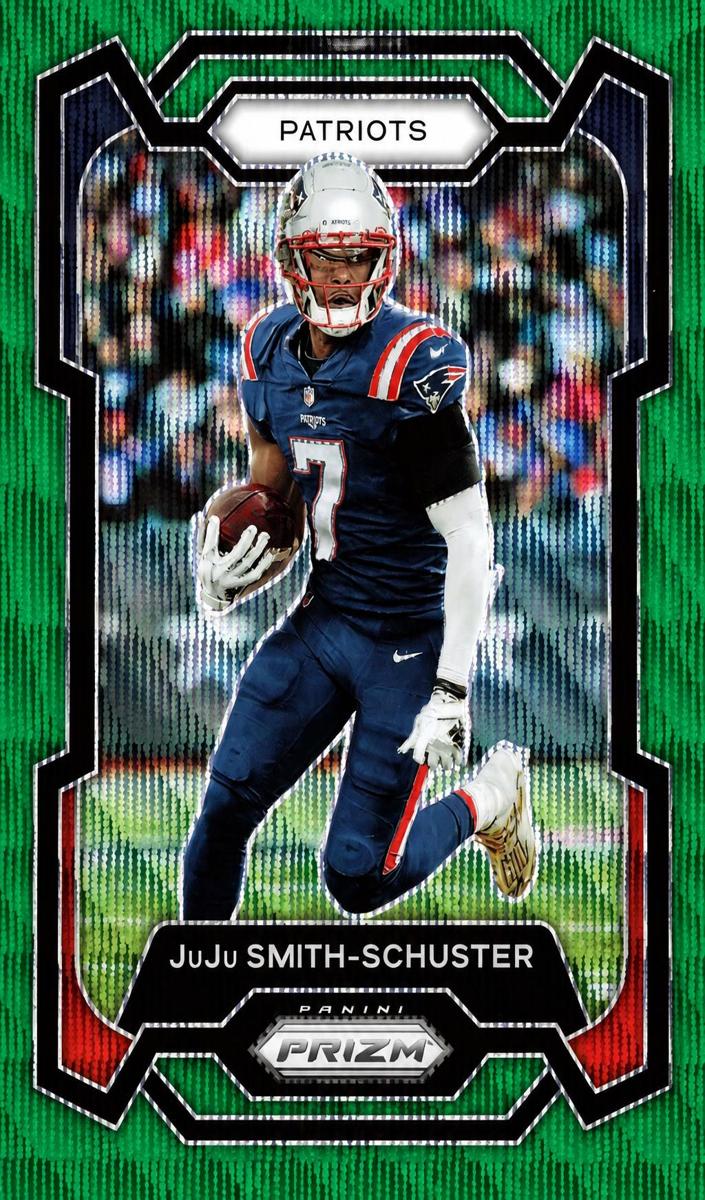 2023 Panini Prizm Football Green Wave JuJu Smith-Schuster #204 PSA 10