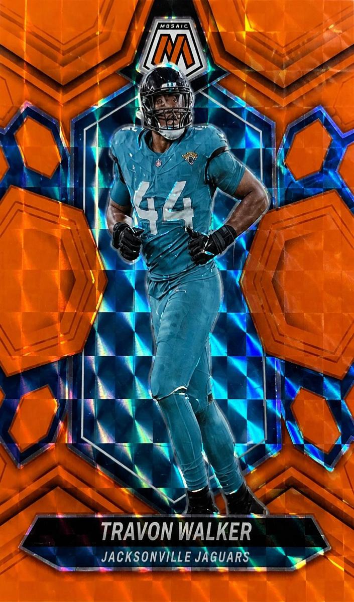 2024 Panini Mosaic Football Orange Fluorescent Travon Walker #105