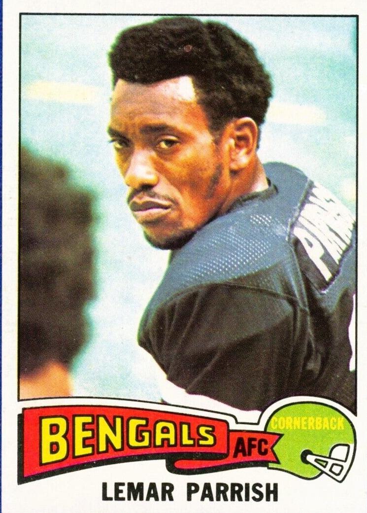 1975 Topps Football Lemar Parrish #280 PSA 9