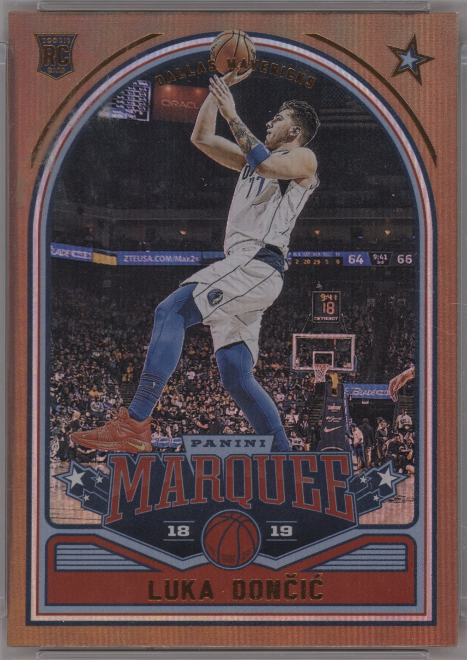 2018 Panini Chronicles Basketball Bronze Luka Doncic #255 PSA 8.5