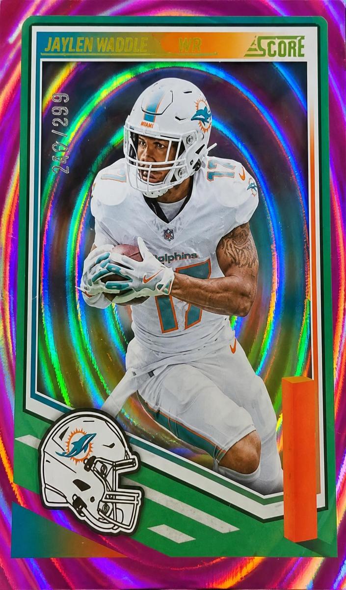 2025 Panini Score Football Ellipse Jaylen Waddle #215