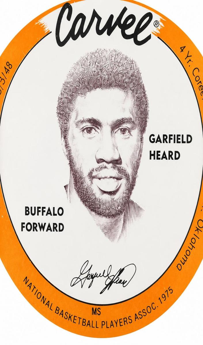 1975 Carvel Discs Basketball Orange Garfield Heard #NNO