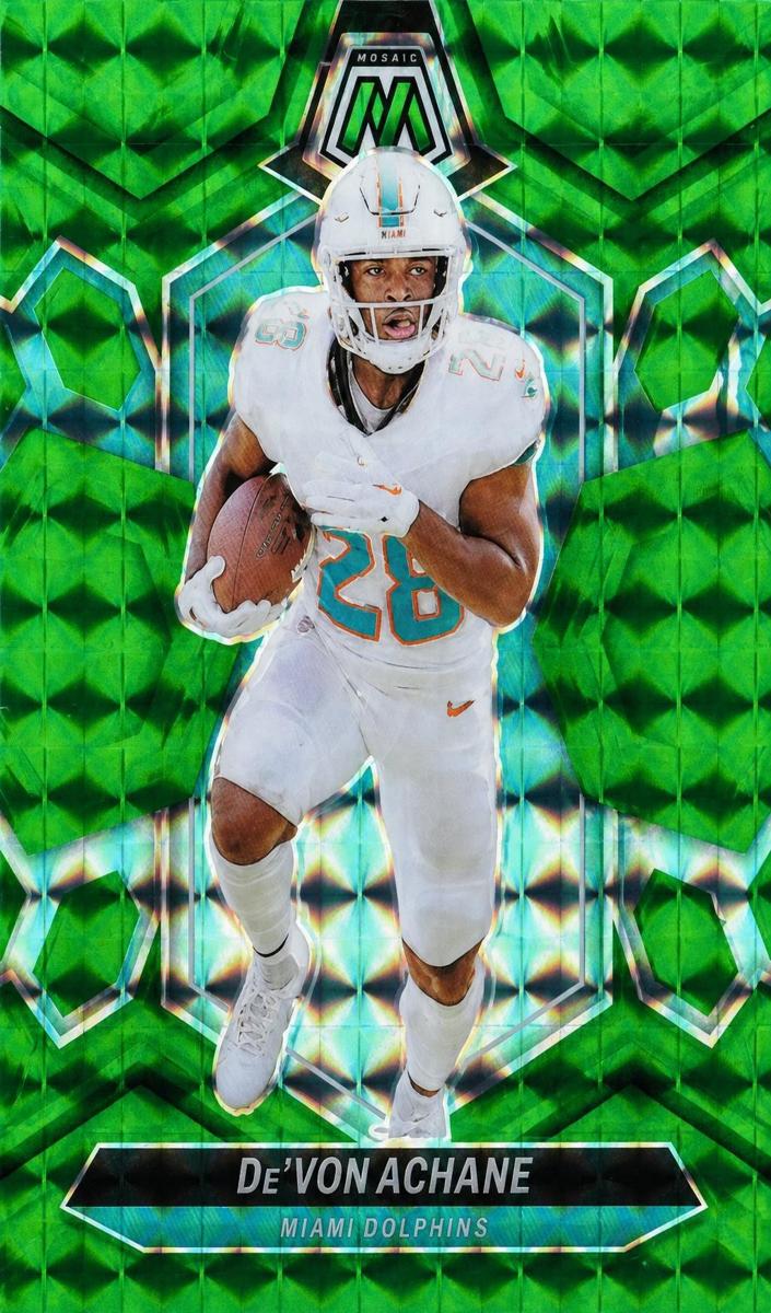 2024 Panini Mosaic Football Green De'Von Achane #135