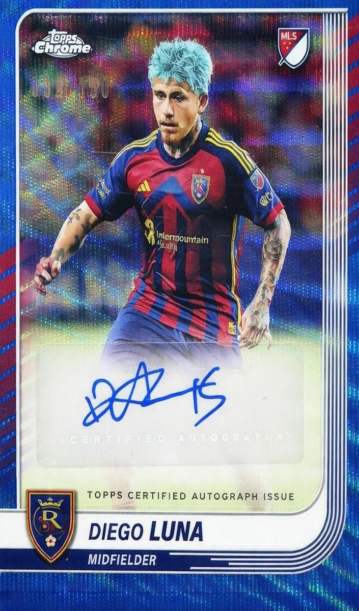 2025 Topps Chrome MLS Soccer Blue Wave Refractor Diego Luna #CA-DL