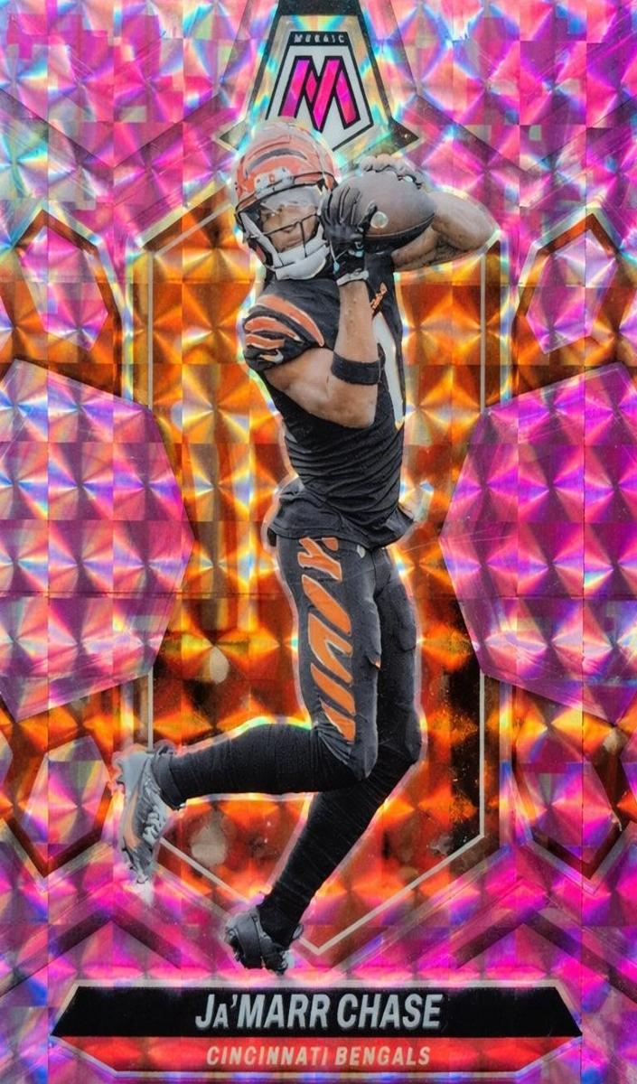 2024 Panini Mosaic Football Camo Pink Ja'Marr Chase #45 PSA 8.5