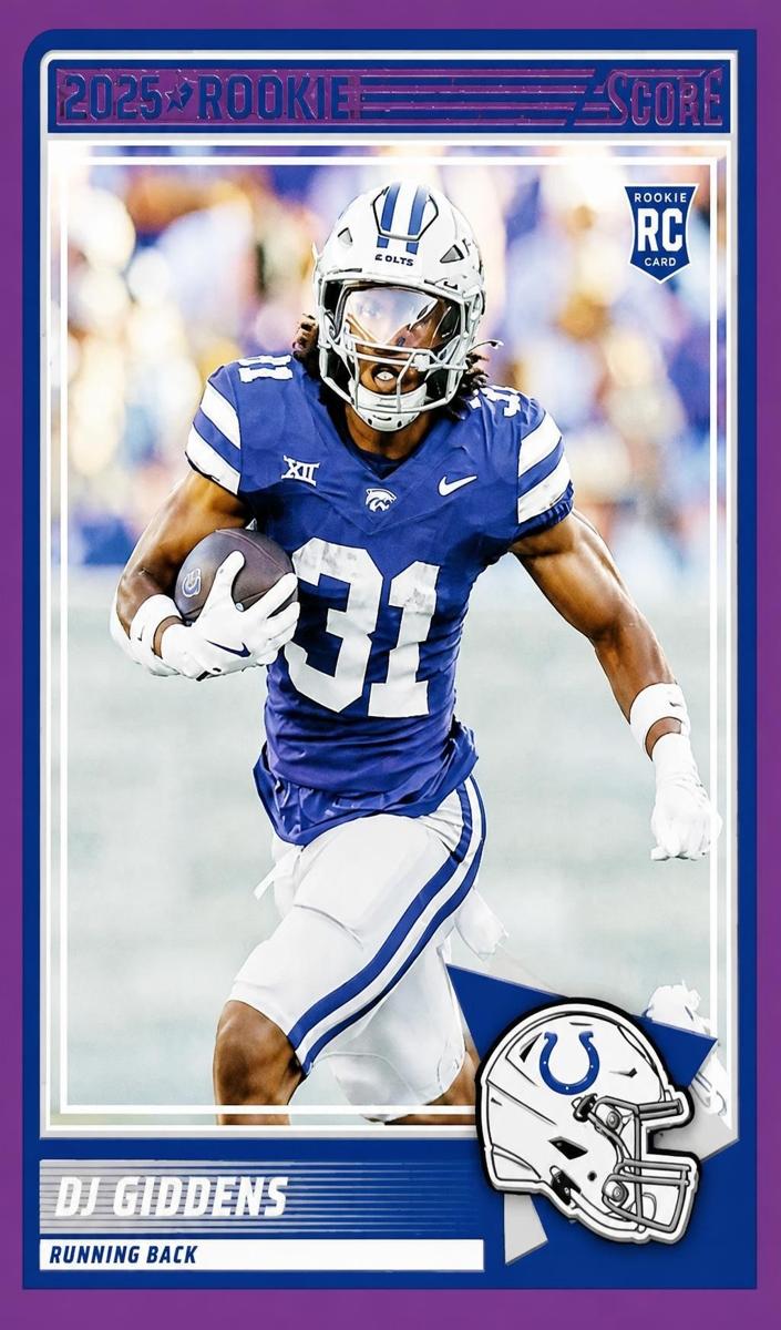 2025 Panini Score Football Purple DJ Giddens #95