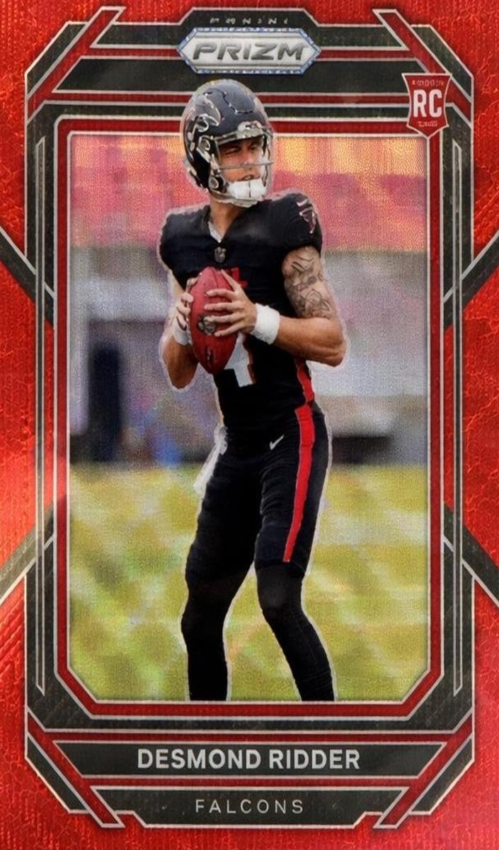 2022 Panini Prizm Football Red Wave Desmond Ridder #302