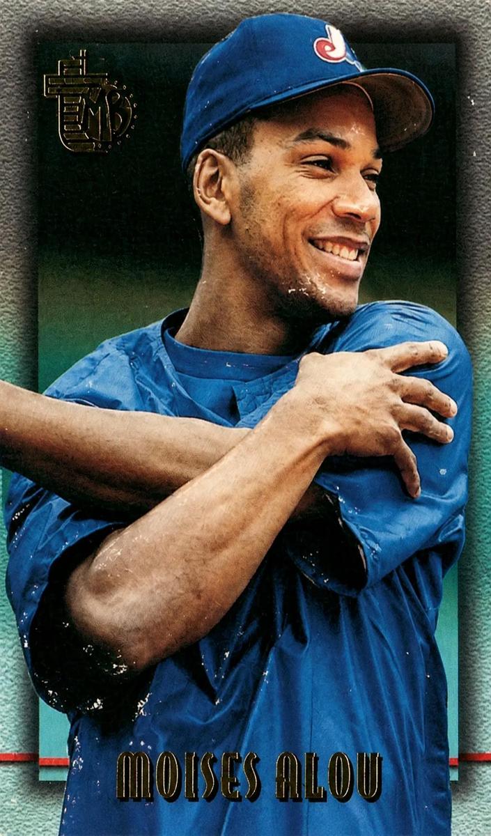 1995 Topps Embossed Baseball Moises Alou #24