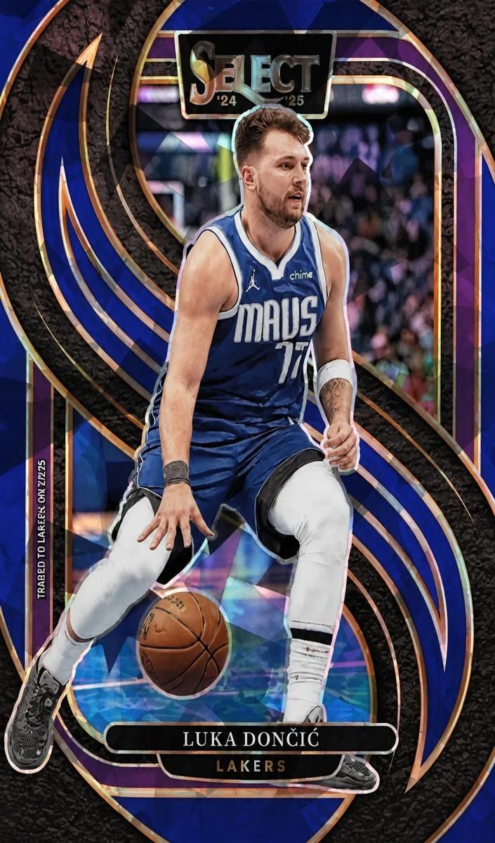 2024 Panini Select Basketball Blue Cracked Ice Luka Doncic #141 SGC 9.5