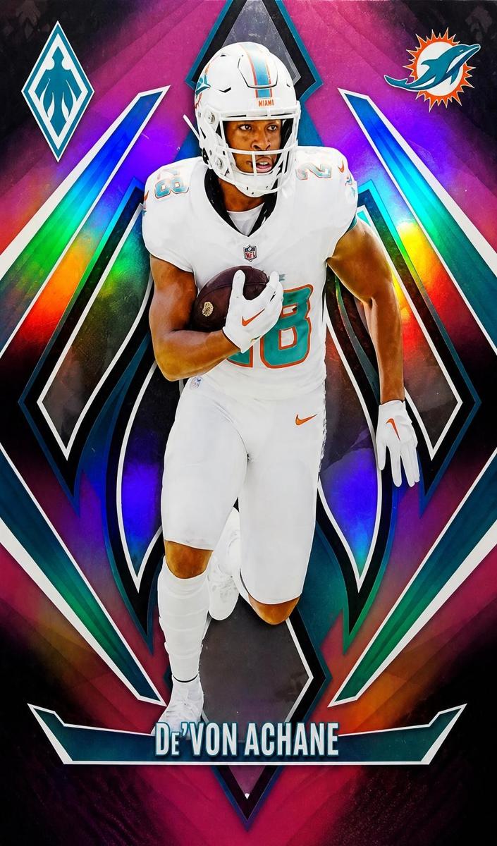 2024 Panini Phoenix Football Pink Fade De'Von Achane #47