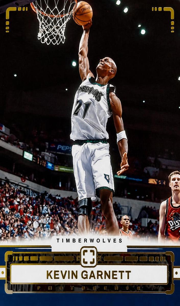 2023 Panini PhotoGenic Basketball Kevin Garnett #140