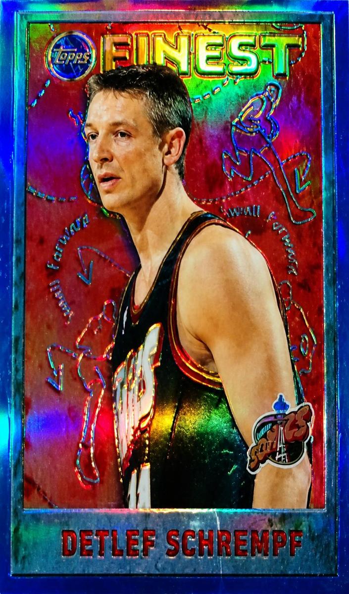 1995 Topps Finest Basketball Refractor Detlef Schrempf #239 PSA 9