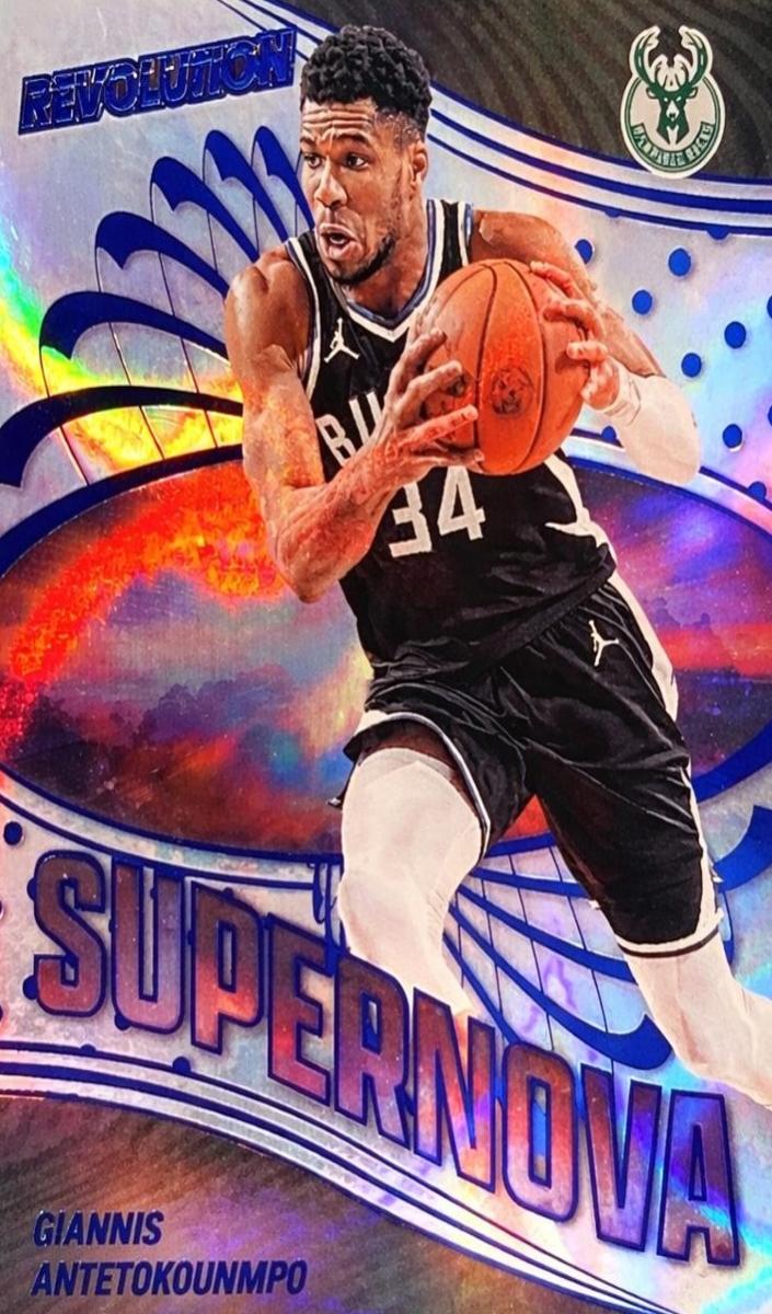 2024 Panini Revolution Basketball Infinite Giannis Antetokounmpo #9