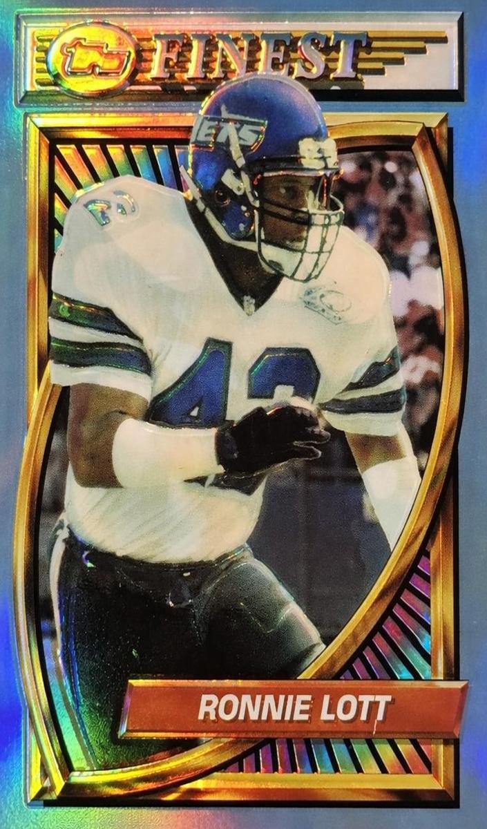 1994 Topps Finest Football Refractor Ronnie Lott #26 PSA 9