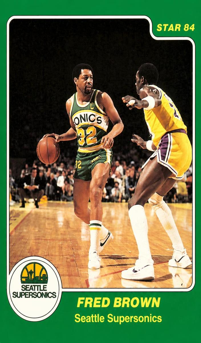 1983 Star Basketball Fred Brown #194 PSA 8