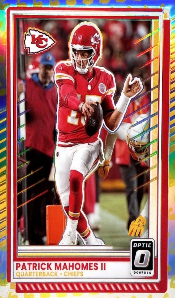 2025 Donruss Optic Football Flex Patrick Mahomes II #40 PSA 9