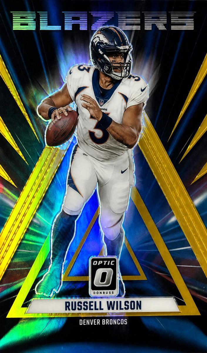 2023 Donruss Optic Football Gold Russell Wilson #4 PSA 9