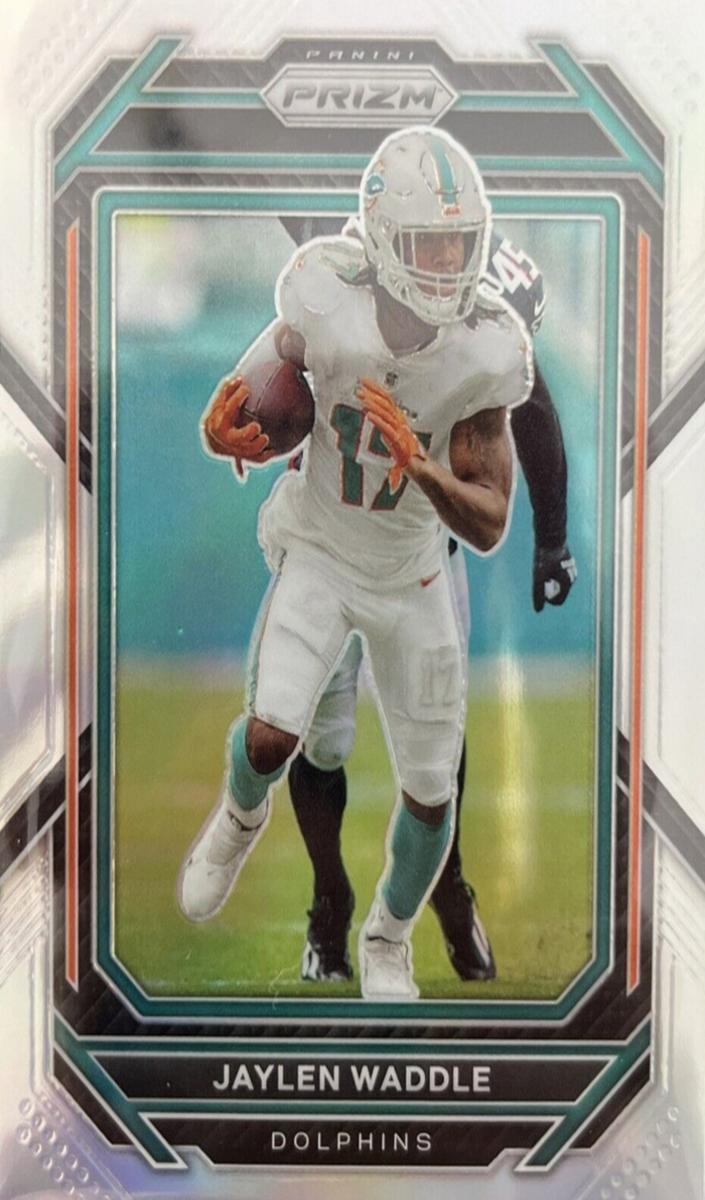2022 Panini Prizm Football Jaylen Waddle #181 PSA 10