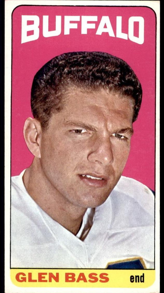 1965 Topps Football Glenn Bass #24 PSA 8