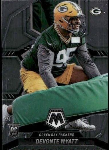 2022 Panini Mosaic Football Green Devonte Wyatt #376