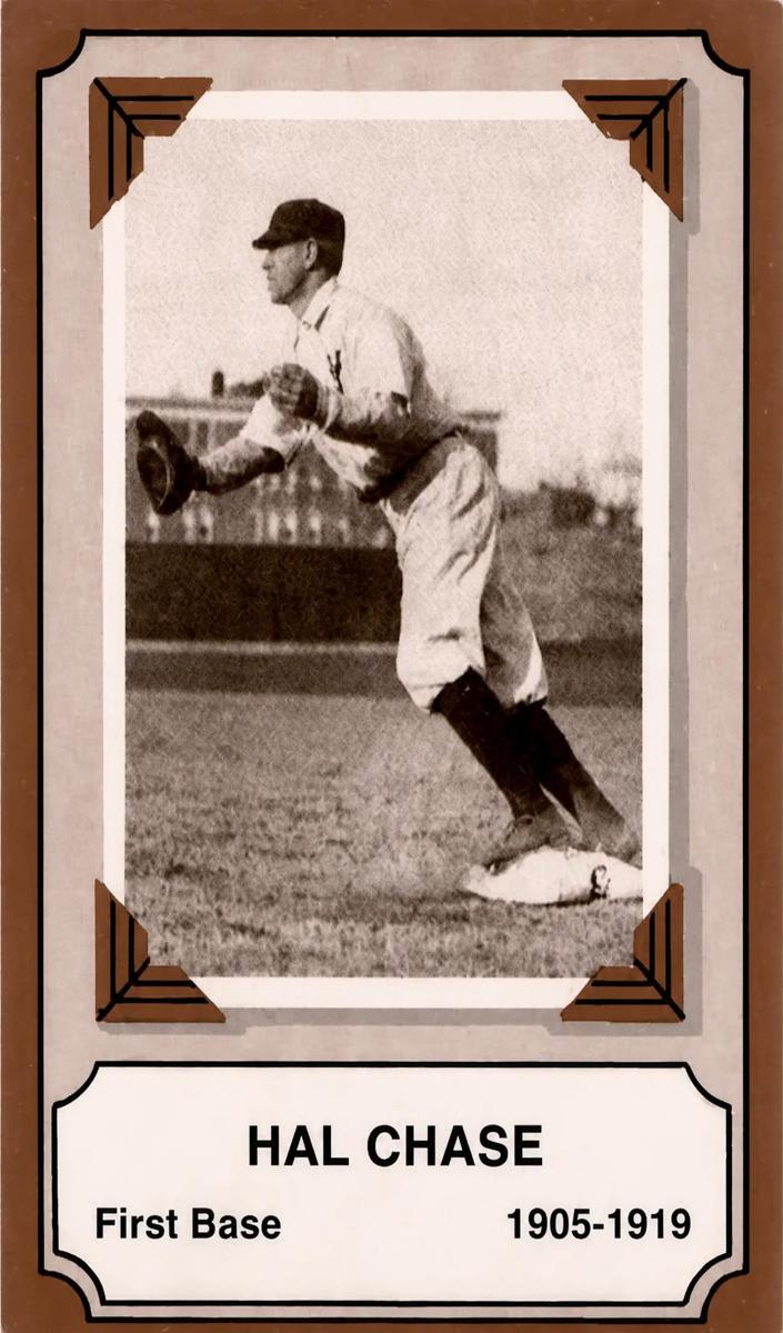 1975 Fleer Pioneers of Baseball Hal Chase #22 PSA 10