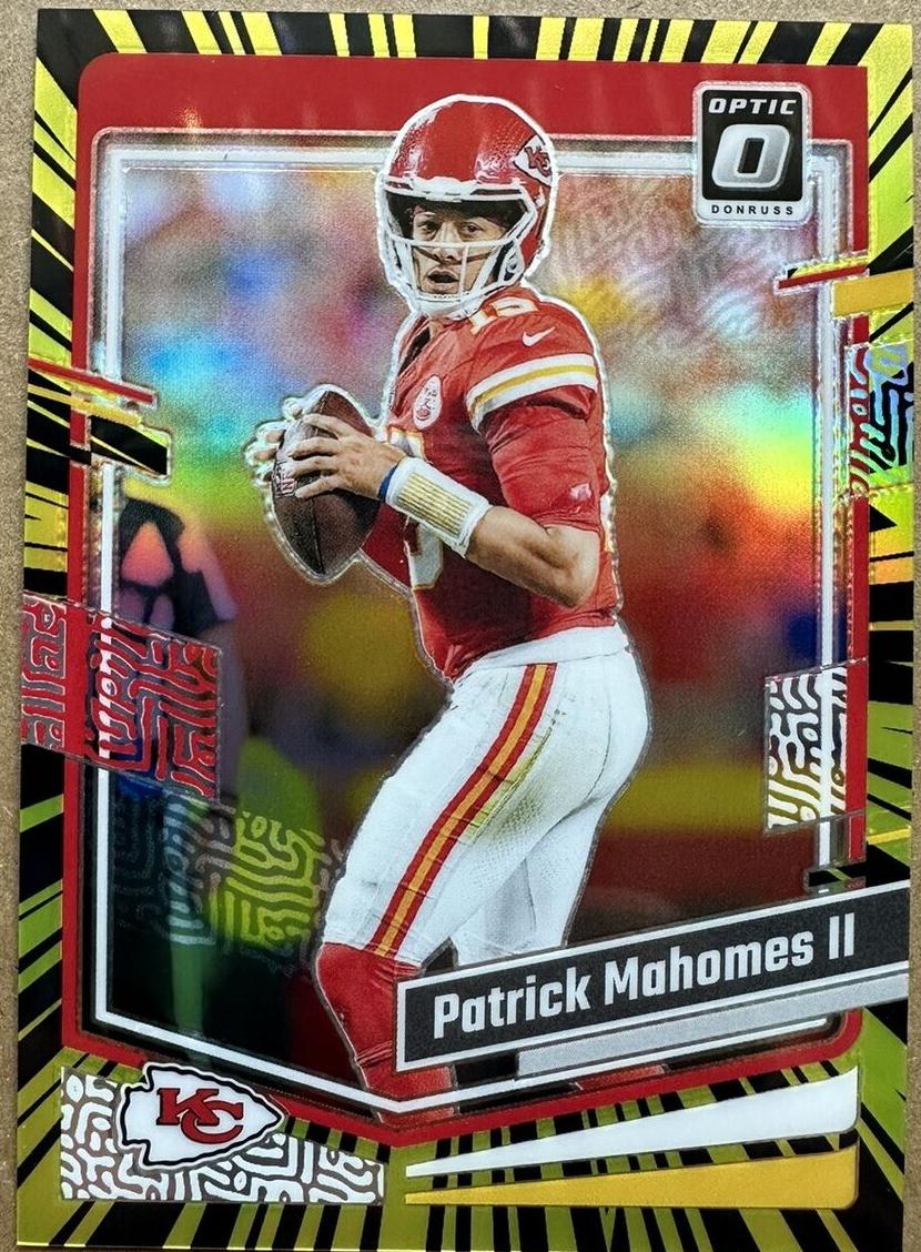 2023 Donruss Optic Football Electricity Patrick Mahomes II #93 PSA 10