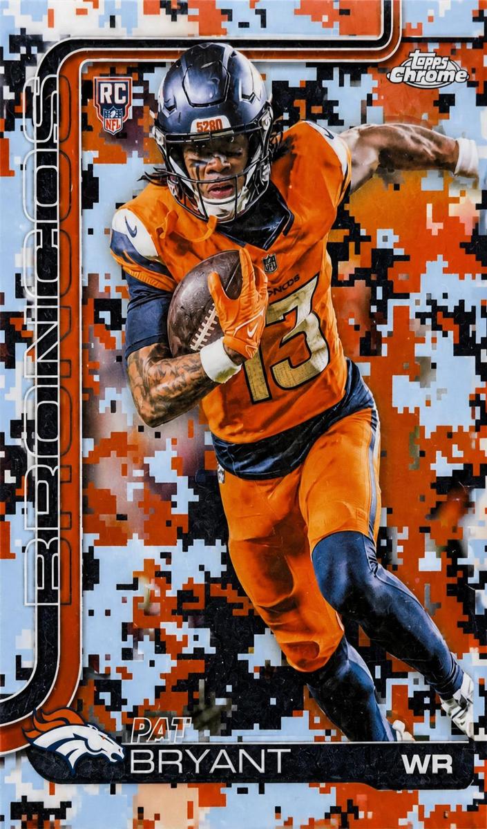 2025 Topps Chrome Football Team Camo Variation Pat Bryant #313