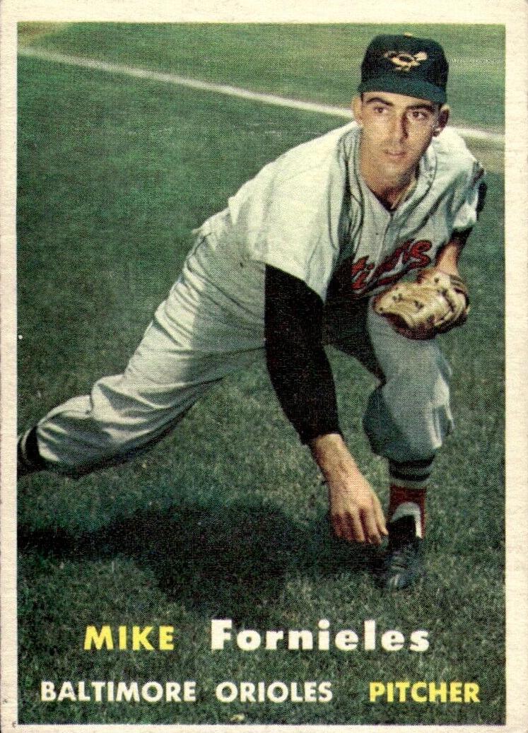 1957 Topps Baseball Mike Fornieles #116 PSA 6.5