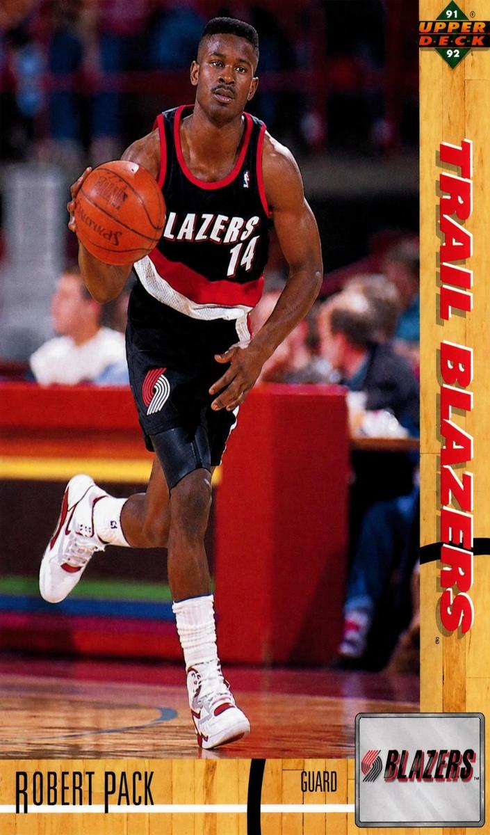 1991 Upper Deck Basketball Robert Pack #407 PSA 9
