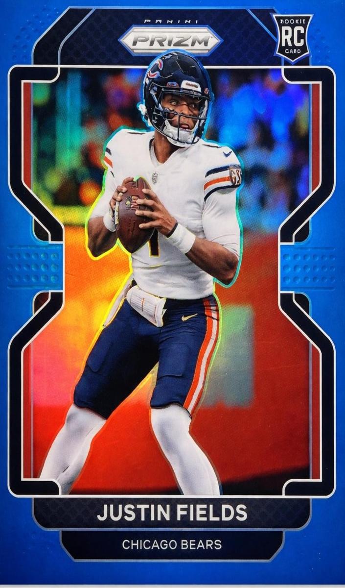 2021 Panini Prizm Football Light Blue Justin Fields #334 PSA 10