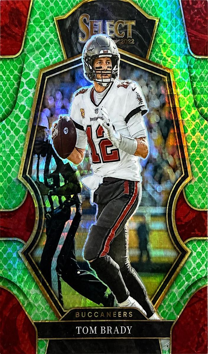 2022 Panini Select Football Dragon Scale Prizm Tom Brady #192 PSA 10