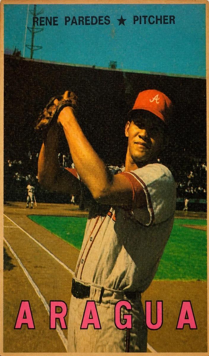 1967 Topps Venezuelan Baseball Rene Paredes #82