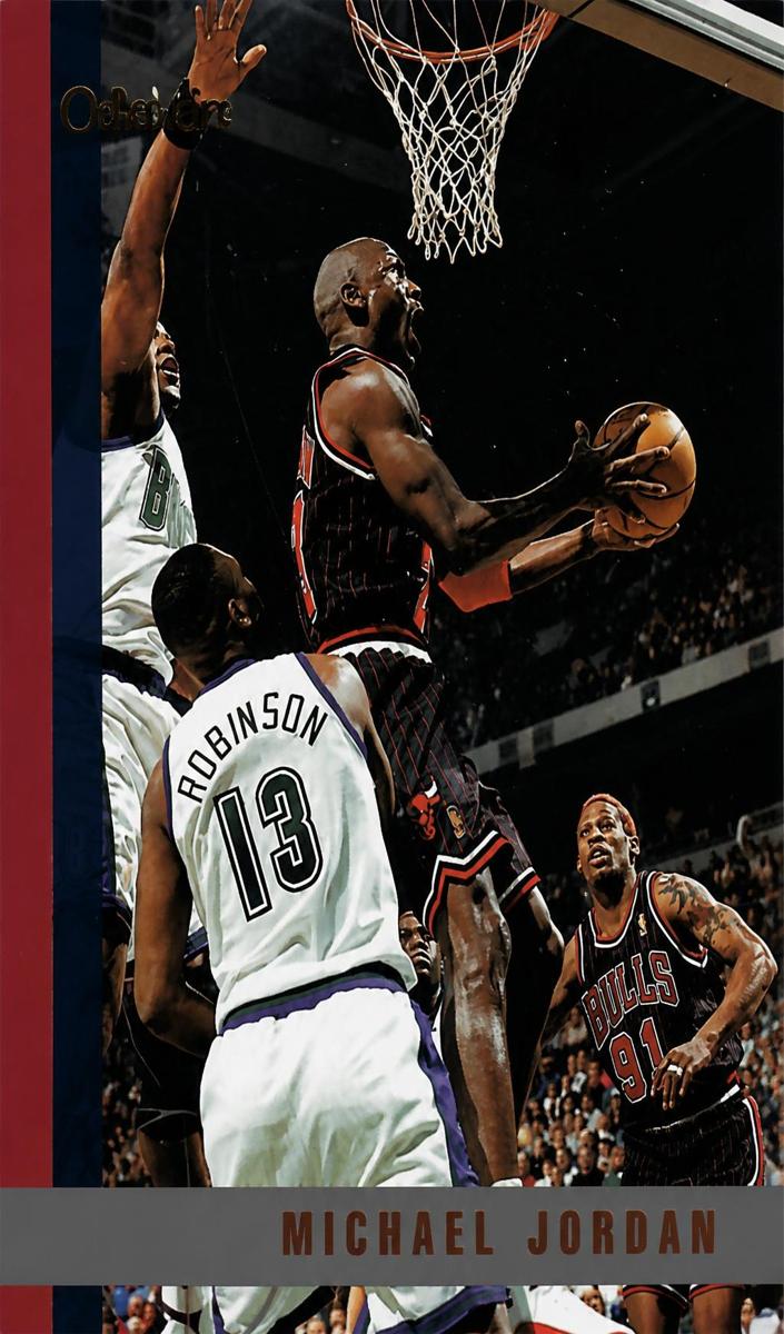 1997 Topps Basketball Michael Jordan #123 CSG 6.5