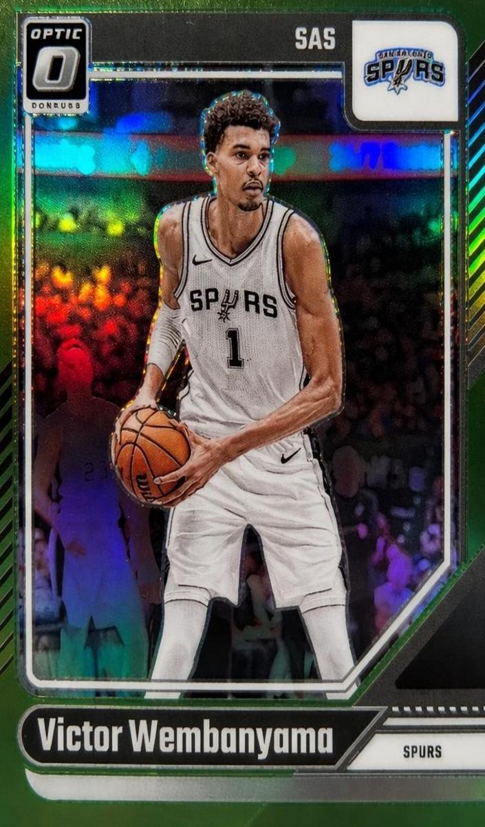 2024 Donruss Optic Basketball Lime Green Victor Wembanyama #45 PSA 9