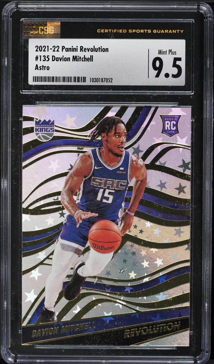 2021 Panini Revolution Basketball Astro Davion Mitchell #135