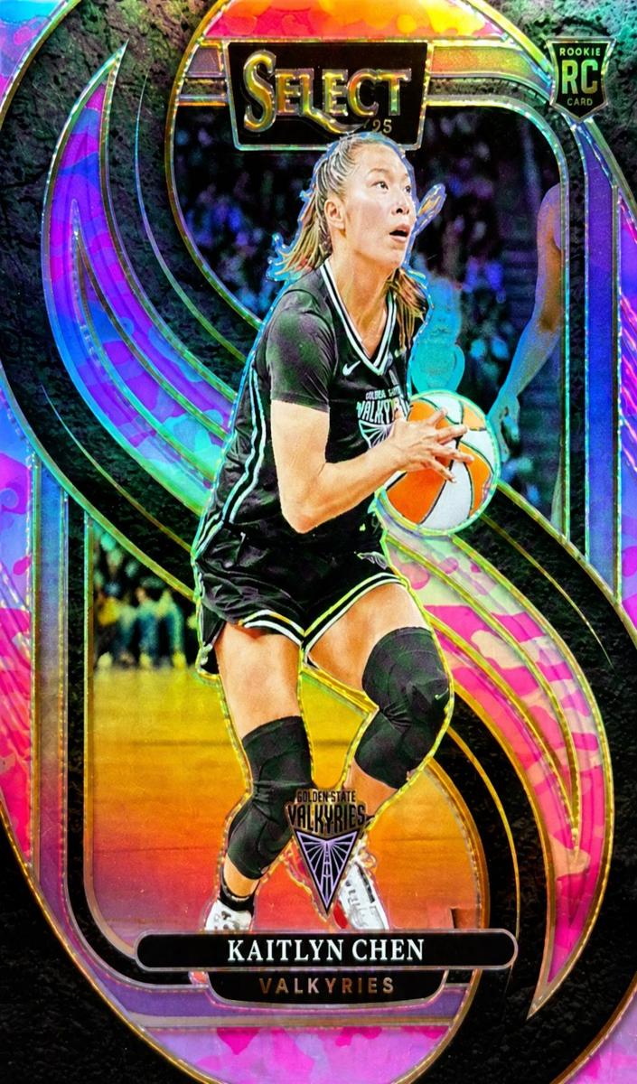 2025 Panini Select WNBA Basketball Pink Camo Kaitlyn Chen #104