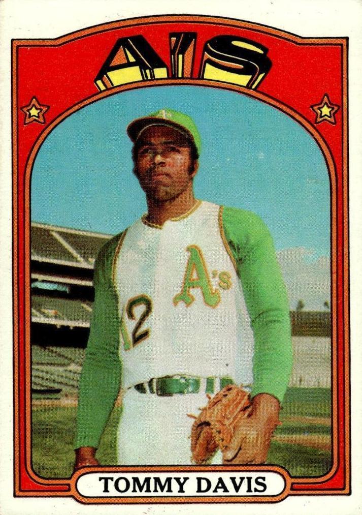 1972 Topps Baseball Tommy Davis #41 PSA 8